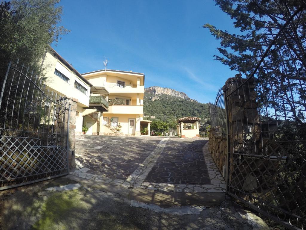 Appartamenti Con Vista Panoramica Santa Maria Navarrese Zewnętrze zdjęcie